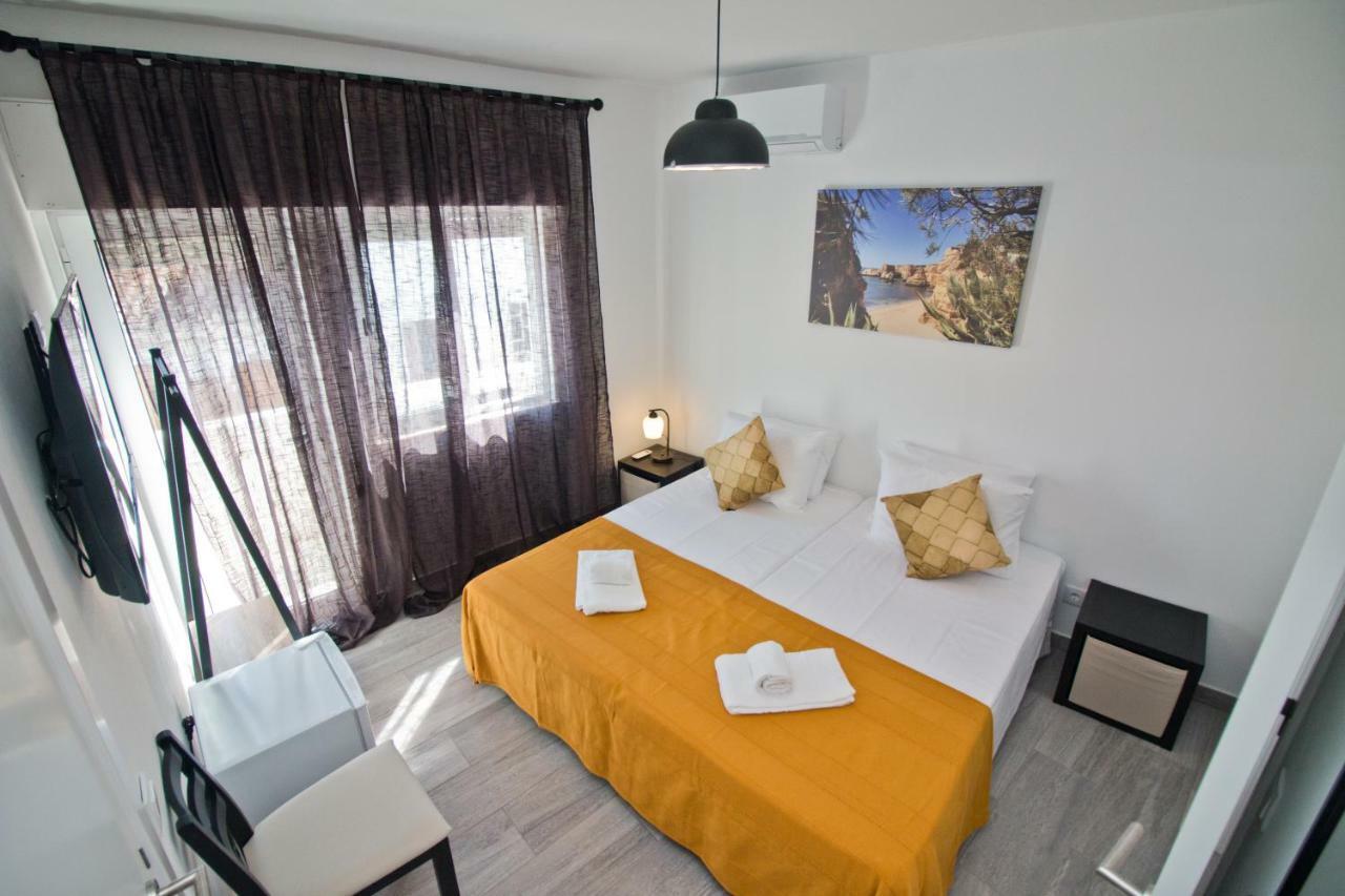 New Village Lodge *