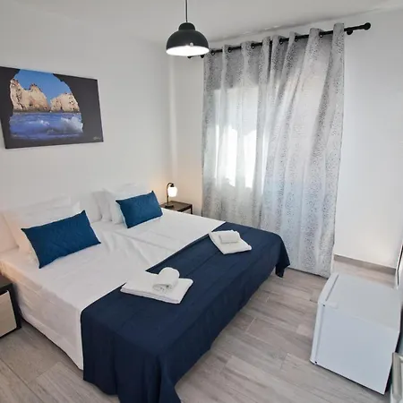New Village Guest House Lagos Exterior foto